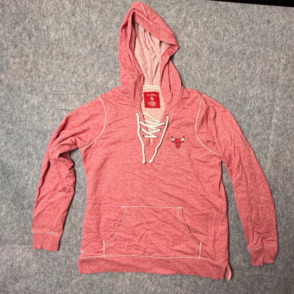 Antigua Chicago Bulls Lace Up Hoodie Large Red Heathered NBA Basketball Pullover